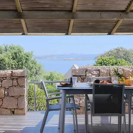 Holiday home Casa Alta, Maison Familiale A Cala Longa Bonifacio (Corsica)